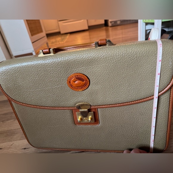 Vintage Dooney & Bourke large Pebble Leather Briefcase Unisex *No shoulder strap - Picture 4 of 11
